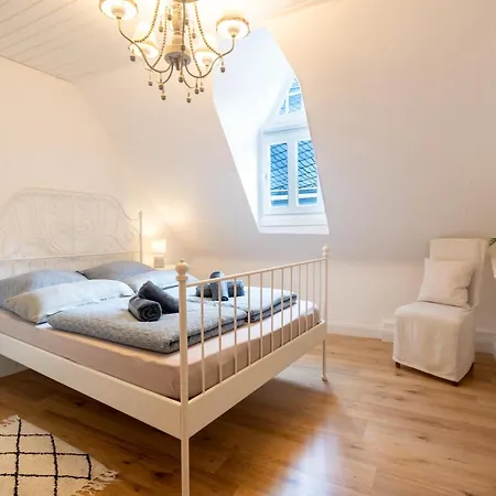 Holideis Zentrum Burgblick 3-zimmer-wohnung Апартаменты Моншау