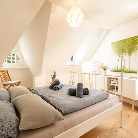 Апартаменты Holideis Zentrum Burgblick 3-zimmer-wohnung