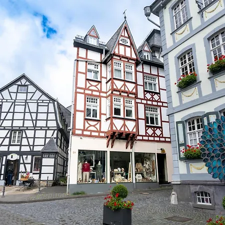 Holideis Zentrum Burgblick 3-zimmer-wohnung Appartement Monschau
