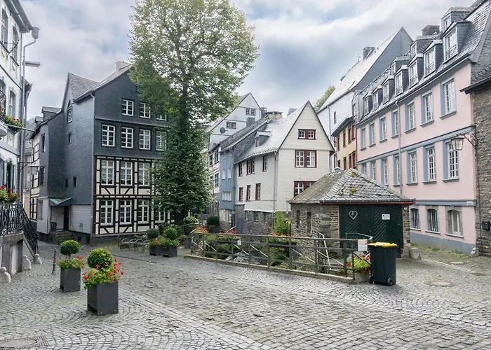 Holideis Zentrum Burgblick 3-zimmer-wohnung * Monschau