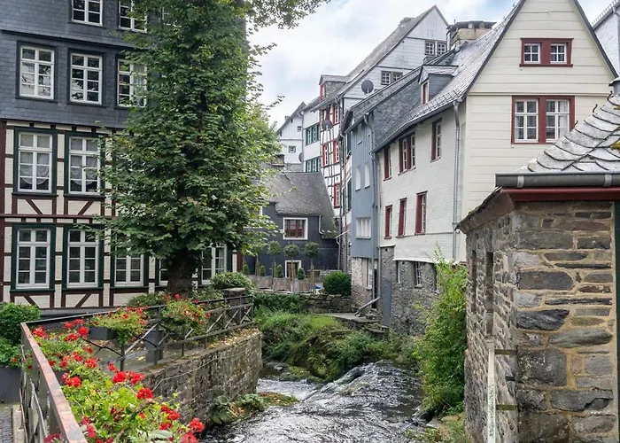 Appartement Holideis Zentrum Burgblick 3-zimmer-wohnung *